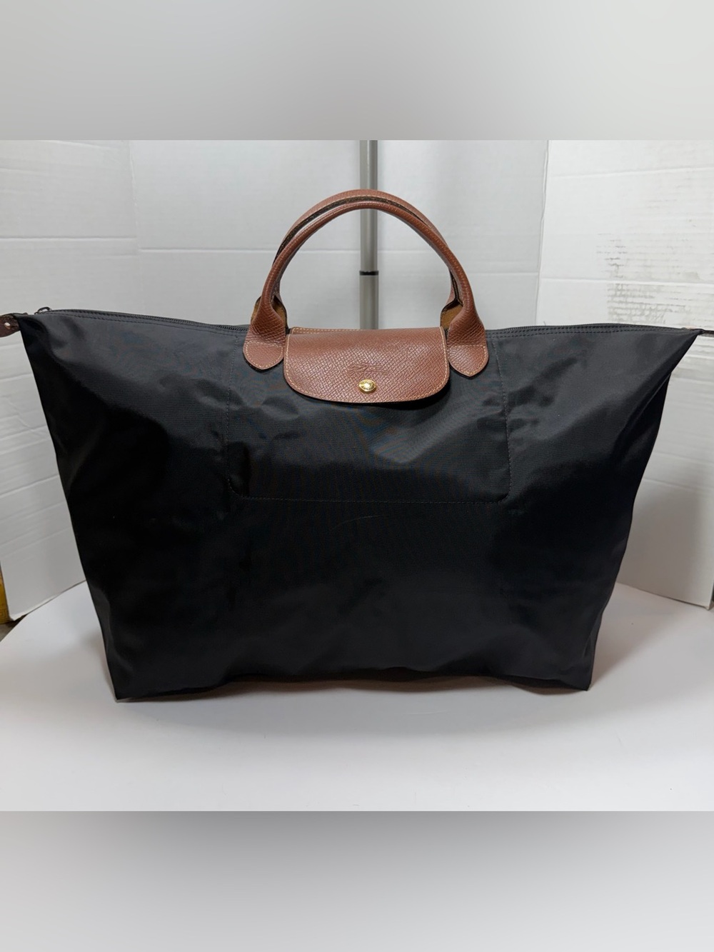 Longchamp Original L Travel Bag Nylon Black hand bag regular wear